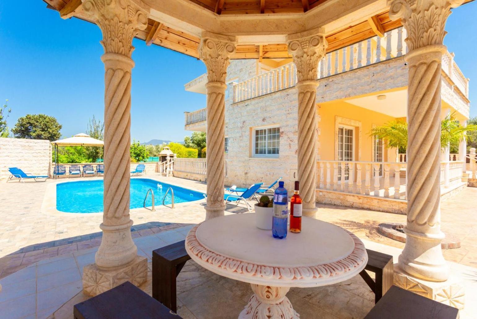 Villa Prodromi Bagian luar foto